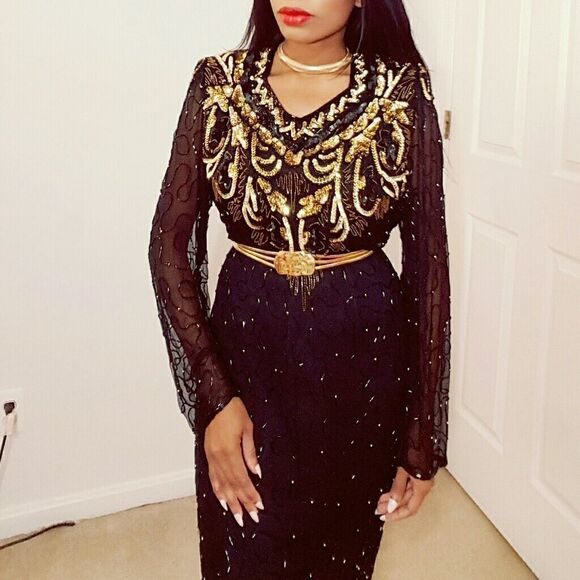 Spotlight evening gown  - Picture 3 of 10